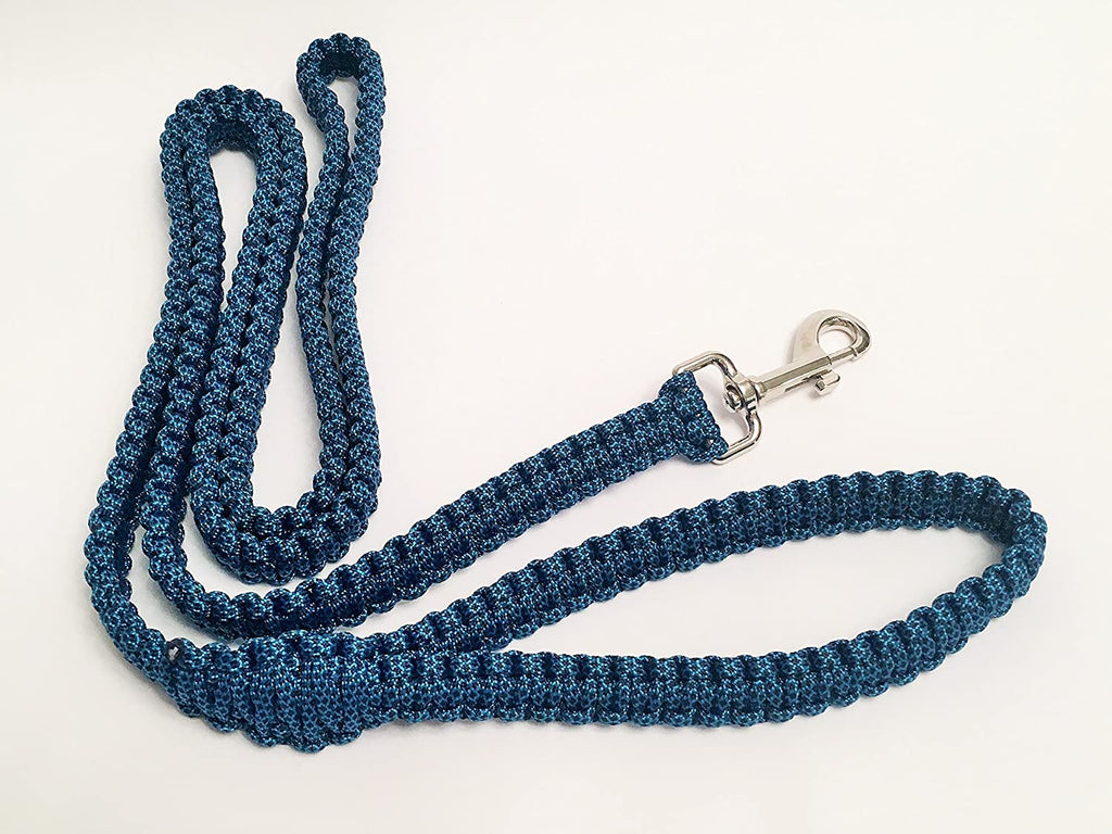 Ten Point Gear 6 Feet Long Nylon Durable & Comfortable Paracord Dog Leash with Strong Metal Clasp (Blue Fleck)
